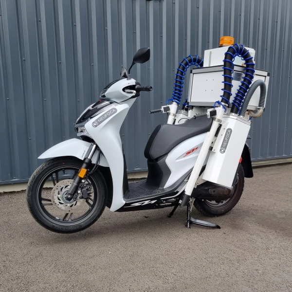 Moto Crotte Rc200 | déjection canine dans  | Société Bories Environnement • Mobilier et Matériel Urbain